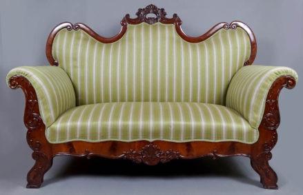 Sofa w stylu Ludwika - Filipa